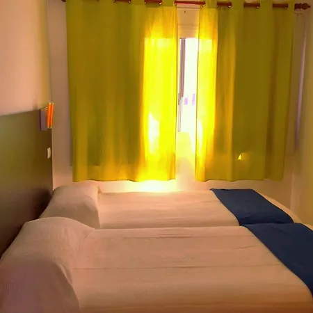 Flipper Apartment